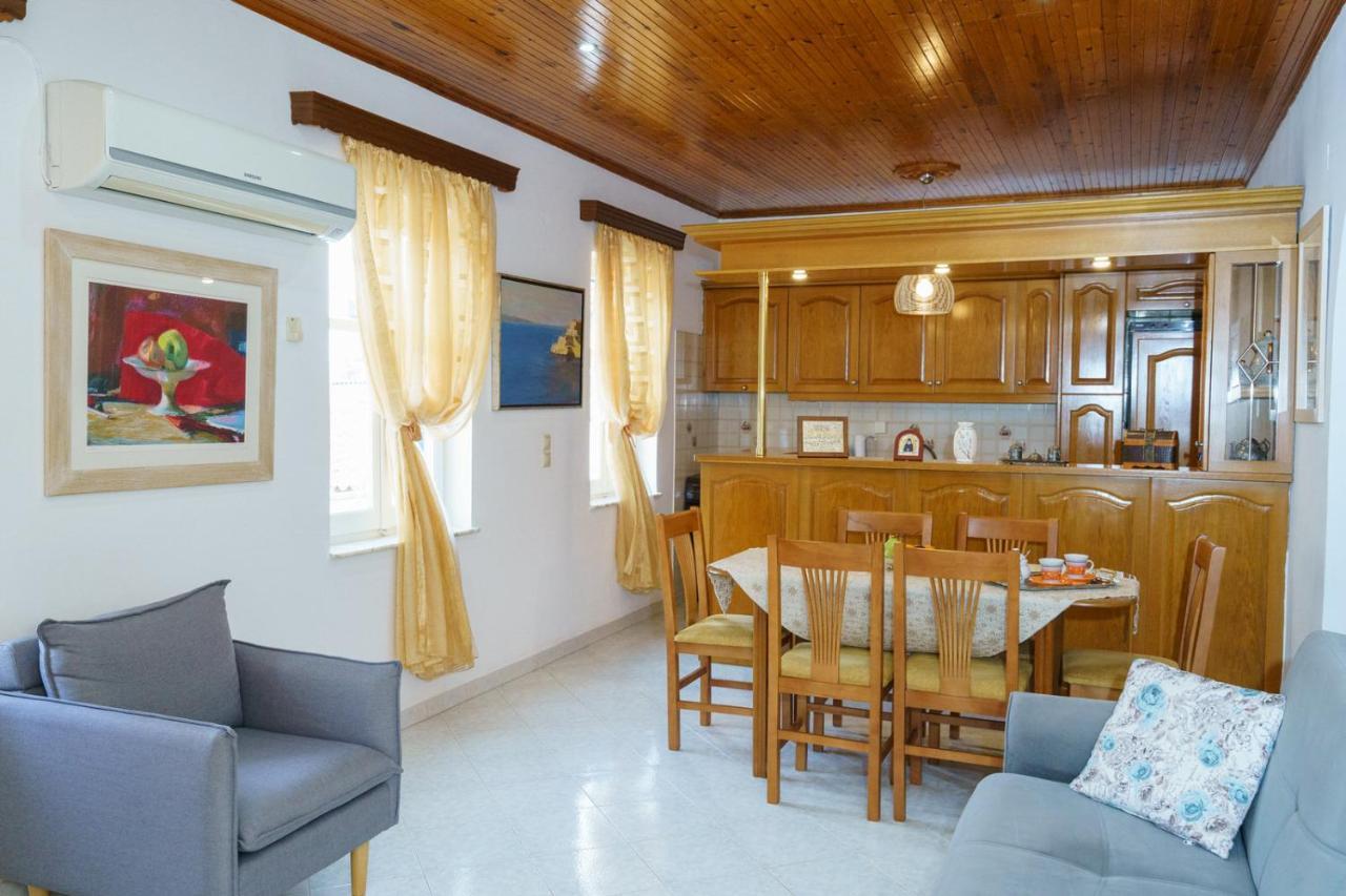 Apartmán Hydra'S Harbor Hideaways - Cozy Coastal Getaways Exteriér fotografie